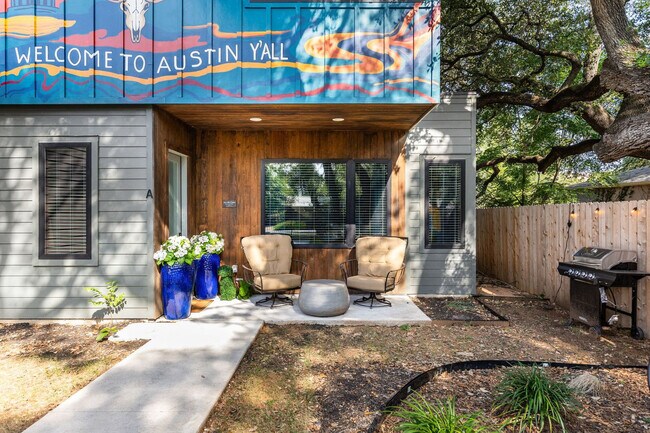 Building Photo - 4407 Merle Dr