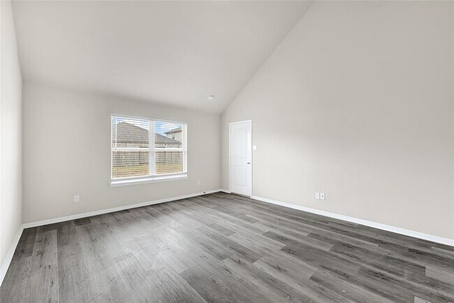 Building Photo - 29115 Jacobs River Dr