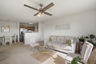 Building Photo - 51 Kihalani St