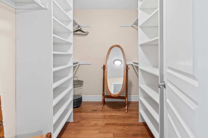 Building Photo - 6538 18th Street Rd