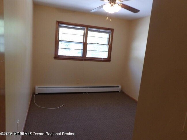 Building Photo - 1477 US-9