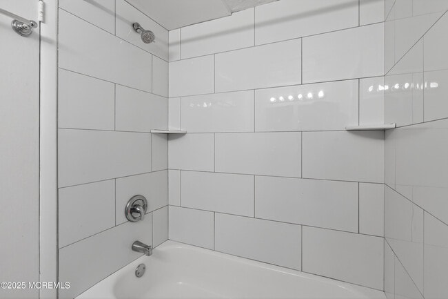 Building Photo - 2137 8th Ave