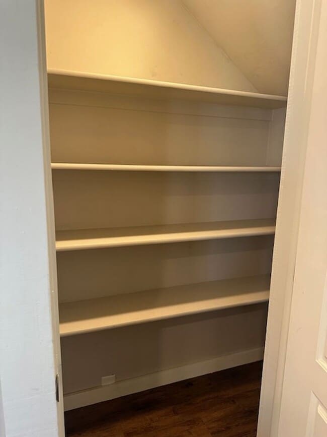 Building Photo - Beautiful 2 Story Duplex - Edmond Schools - Open Concept