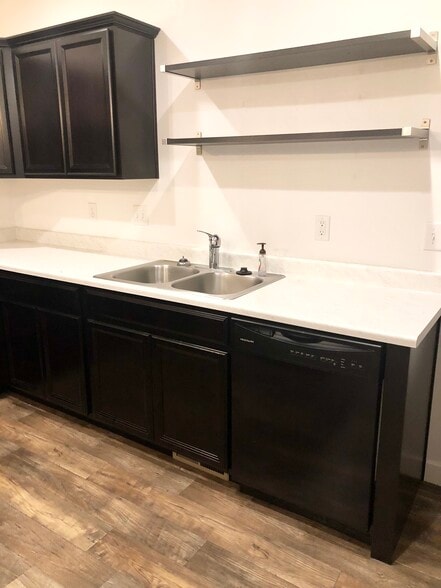 Kitchen - 329 N 680 E