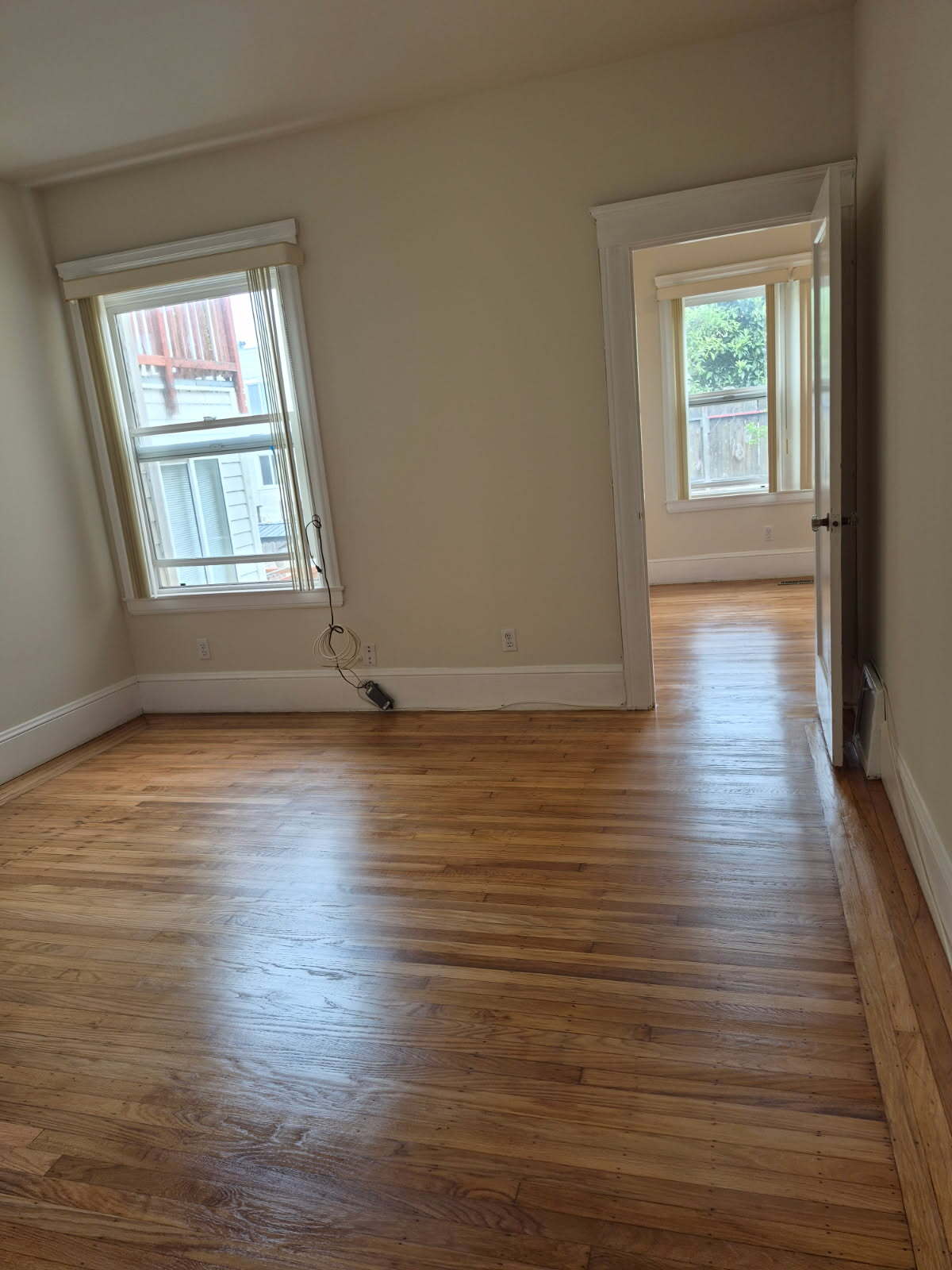 Building Photo - 1370 20th Ave