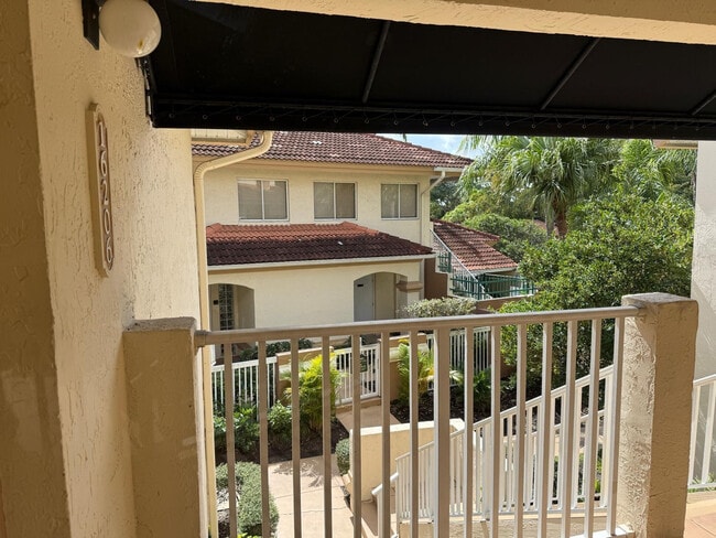 Building Photo - 16206 Glenmoor Dr