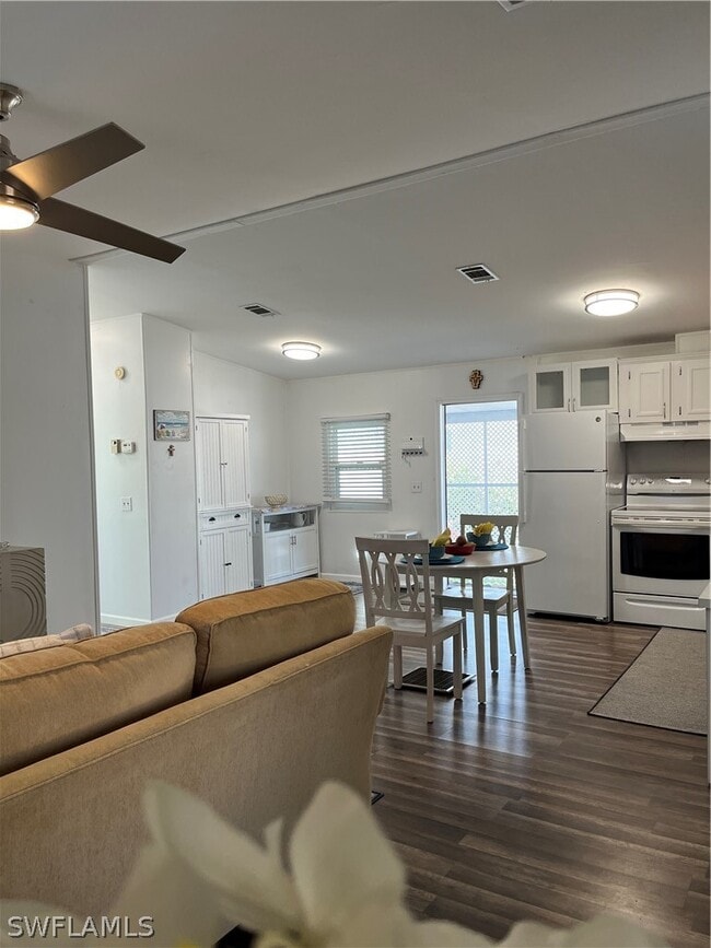 Building Photo - 53 Oceans Blvd