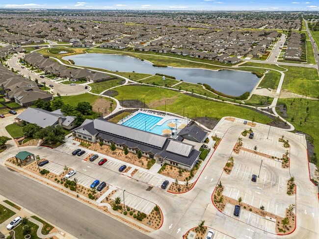 Building Photo - 3300 Winding Shore Ln
