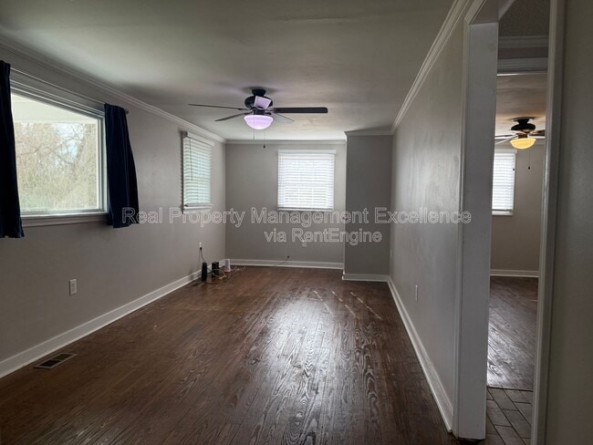 Building Photo - 308 New Rand Rd