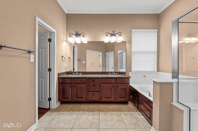 Building Photo - 1124 Crystal Creek Dr