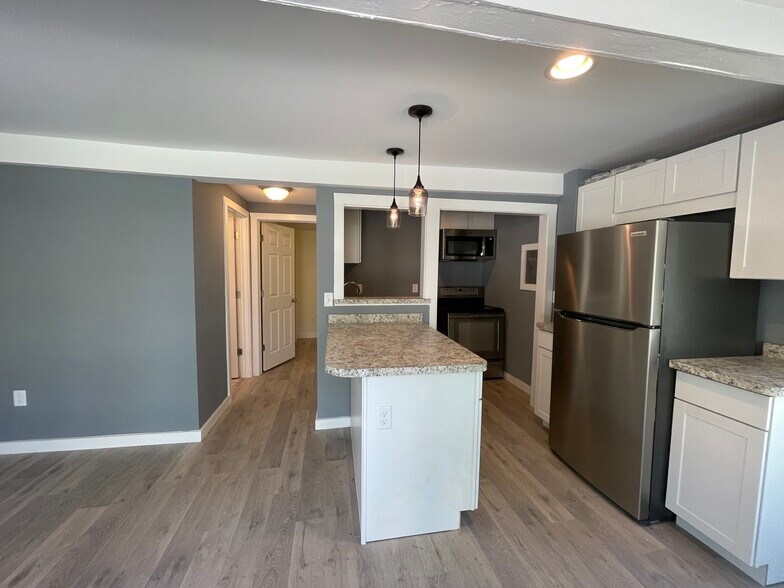 Kitchen 1 - 220 Maple Ave