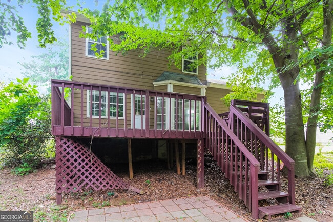 Building Photo - 4799 Wyndam Dr
