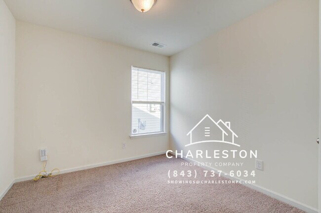 Building Photo - 183 Brittondale Rd