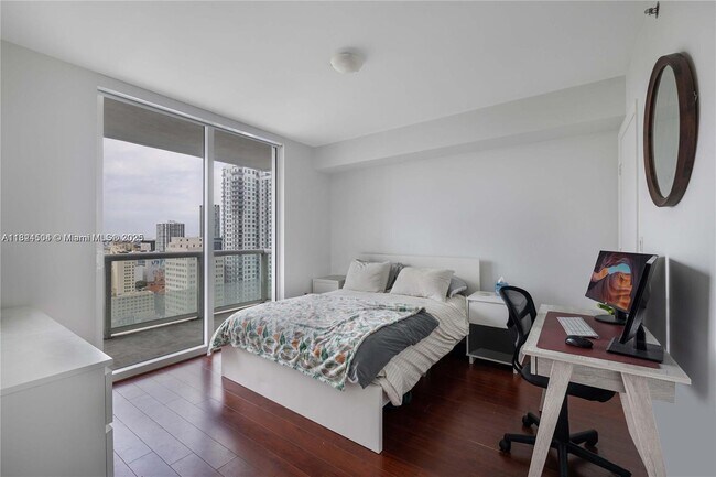 Building Photo - 50 Biscayne Blvd