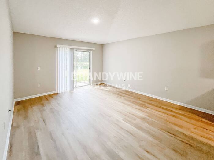 Building Photo - 4396 Marsh Hawk Dr S