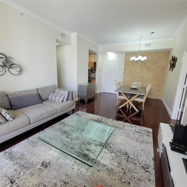 Building Photo - 2775 NE 187th St