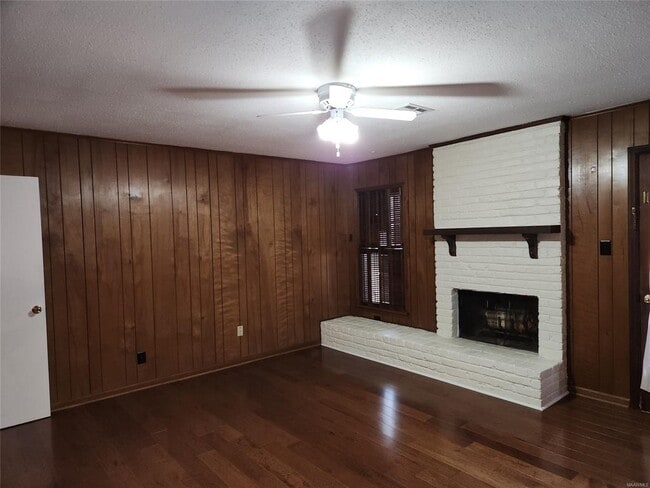 Building Photo - 117 Alecia Dr