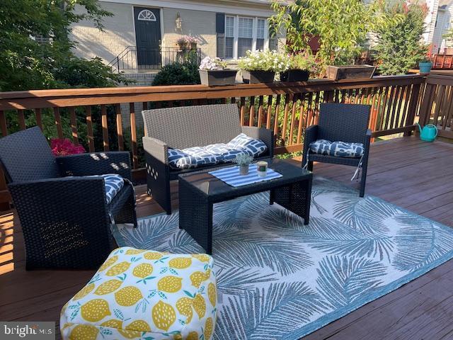 Building Photo - 2039 Gallows Tree Ct