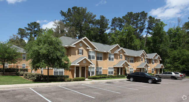 Primary Photo - Madison Woods Apartments