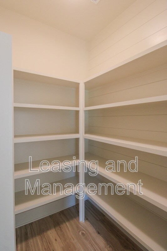 Building Photo - 3633 Happyland Blvd