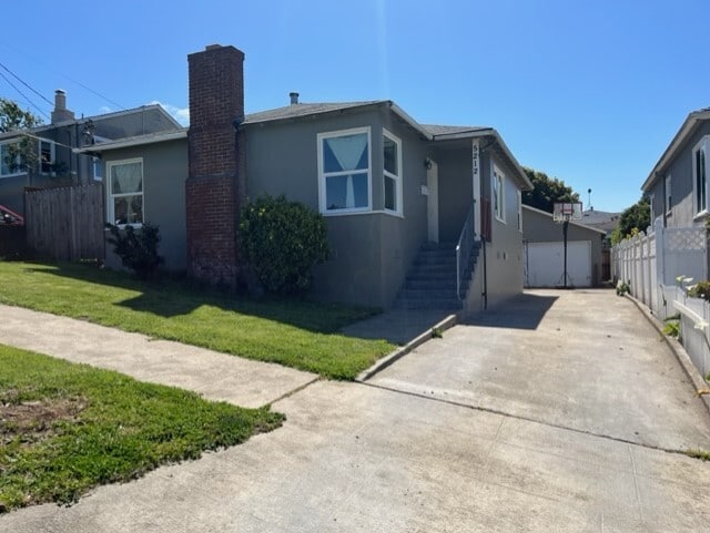 Primary Photo - 5212 Sierra Ave