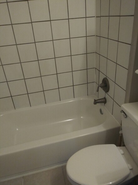 Upstairs full bath - 704 Kolping Ave