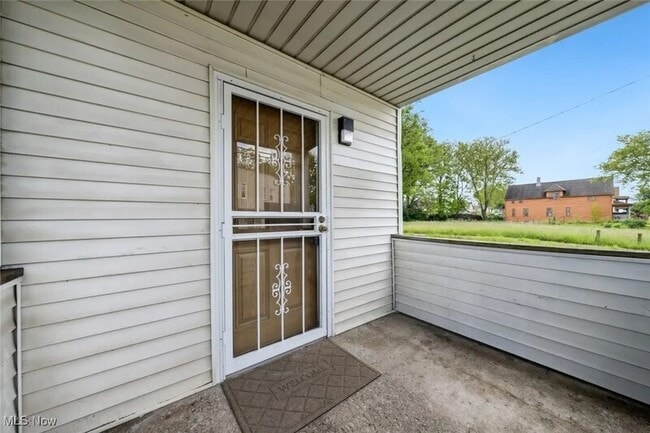 Building Photo - 3399 E 65th St