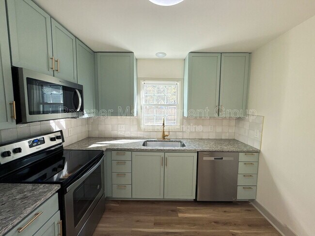 Building Photo - 5732 Allison Ave