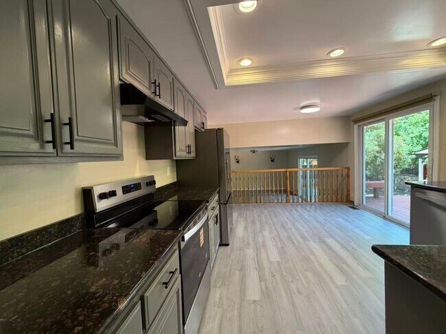 Building Photo - Updated 4BD/2.5BA Concord Home Near Parks, Tennis Courts, Community Amenities