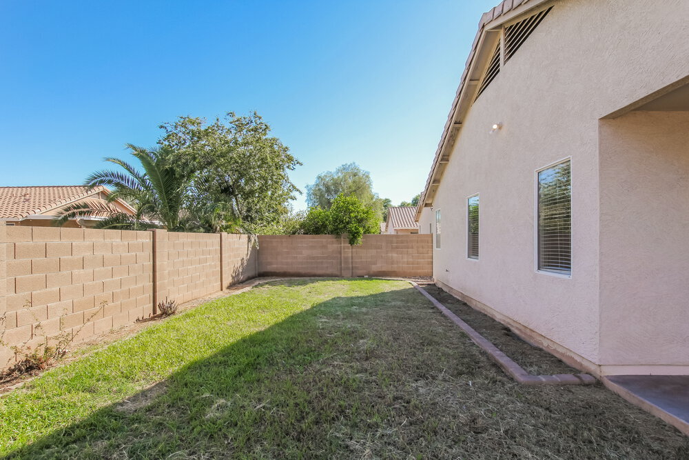 Building Photo - 8234 W Pima St