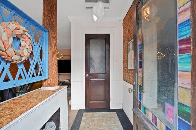 Building Photo - 389 12th St