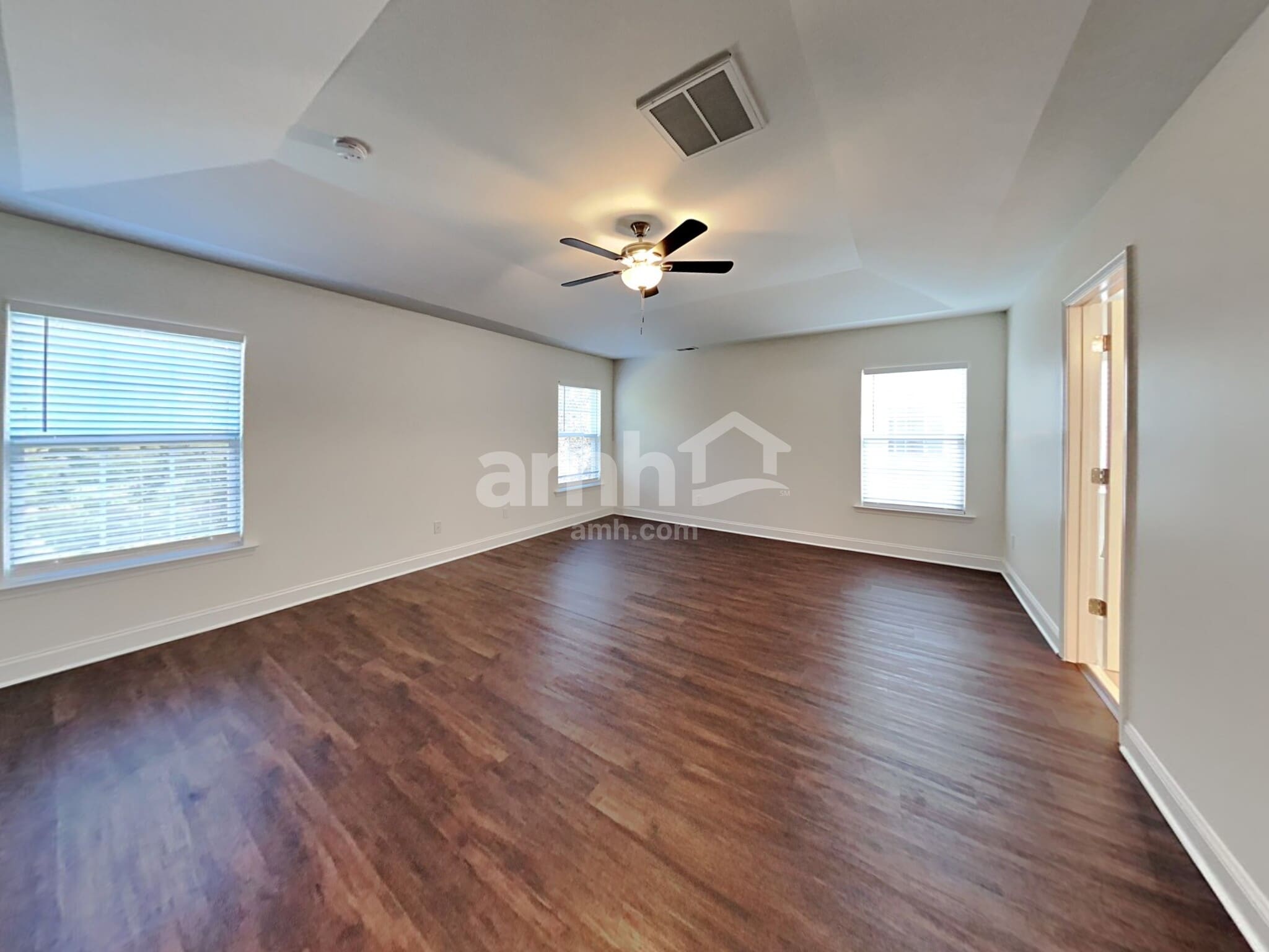 Building Photo - 15541 Normans Landing Dr