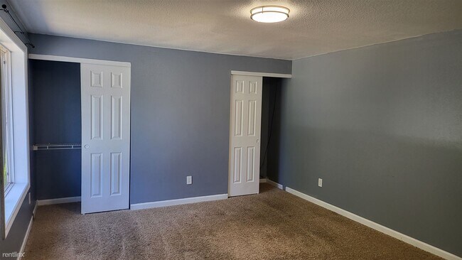 Building Photo - Room for Rent, 1 bath House - 106 Decatur ...