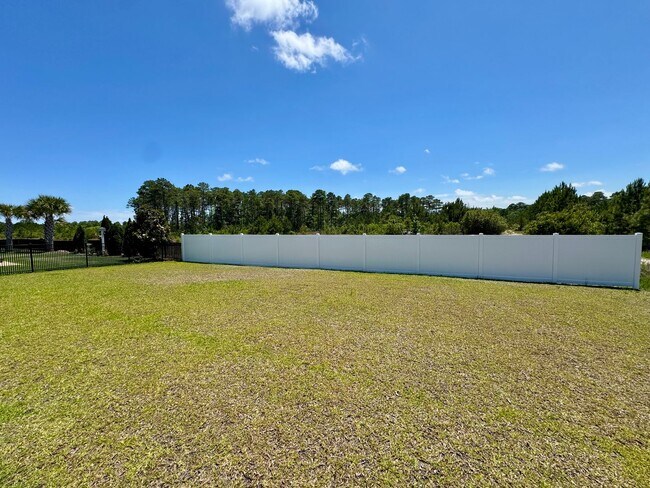 Building Photo - Myrtle Beach - 4 Bedroom / 2 Bathroom Custom Home