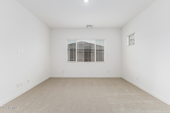 Building Photo - 9646 W Flower St