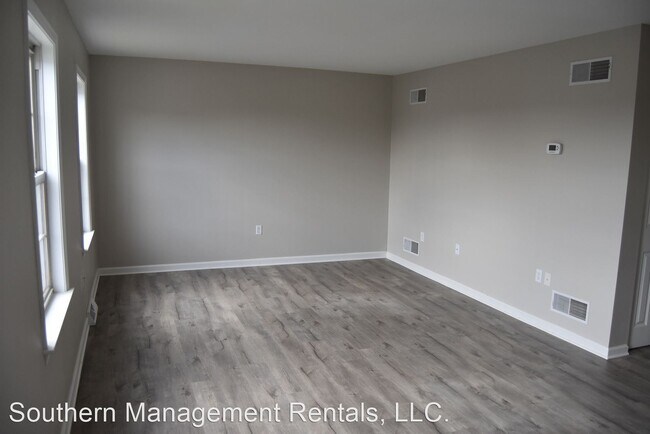 Building Photo - 3 br, 1.5 bath House - 2244 North Point Drive
