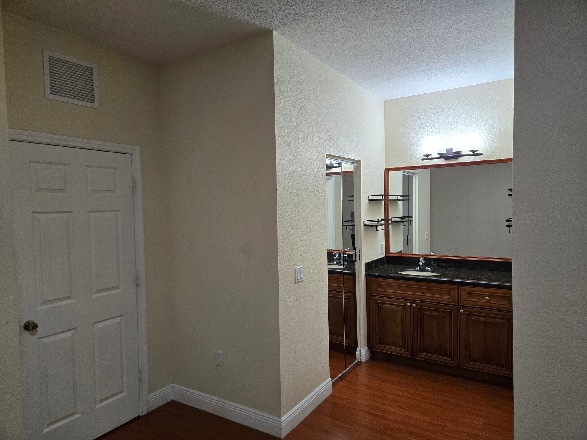 Building Photo - 14522 SW 29th Ter