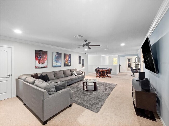 Building Photo - 8825 Rhodes St