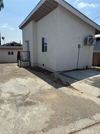 Building Photo - 2621 E Michigan Ave