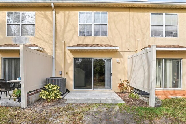 Building Photo - 8113 Silent Creek Dr