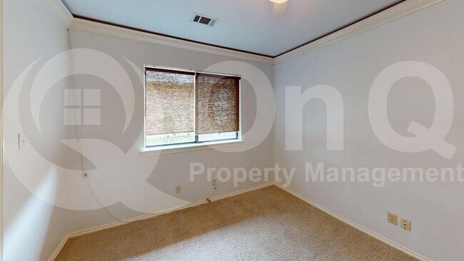 Building Photo - 4211 Spurwood Dr