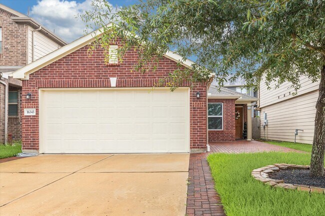 Building Photo - 16343 Oakside Hollow Ln