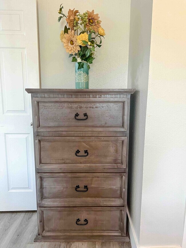 Building Photo - 1112 Morgan Ave