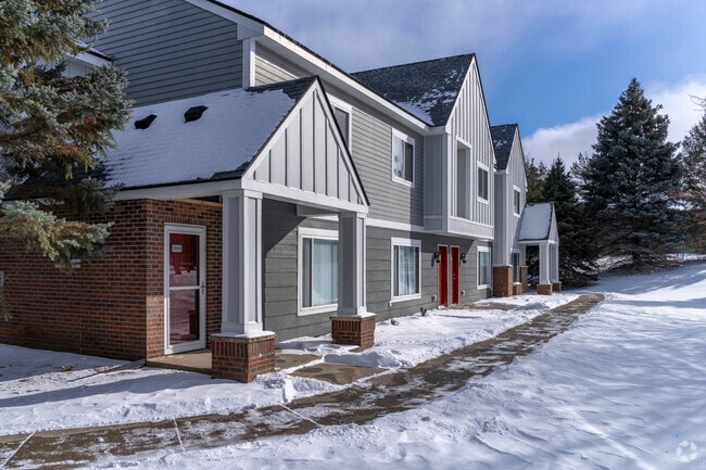 Building Photo - Columbine Townhomes