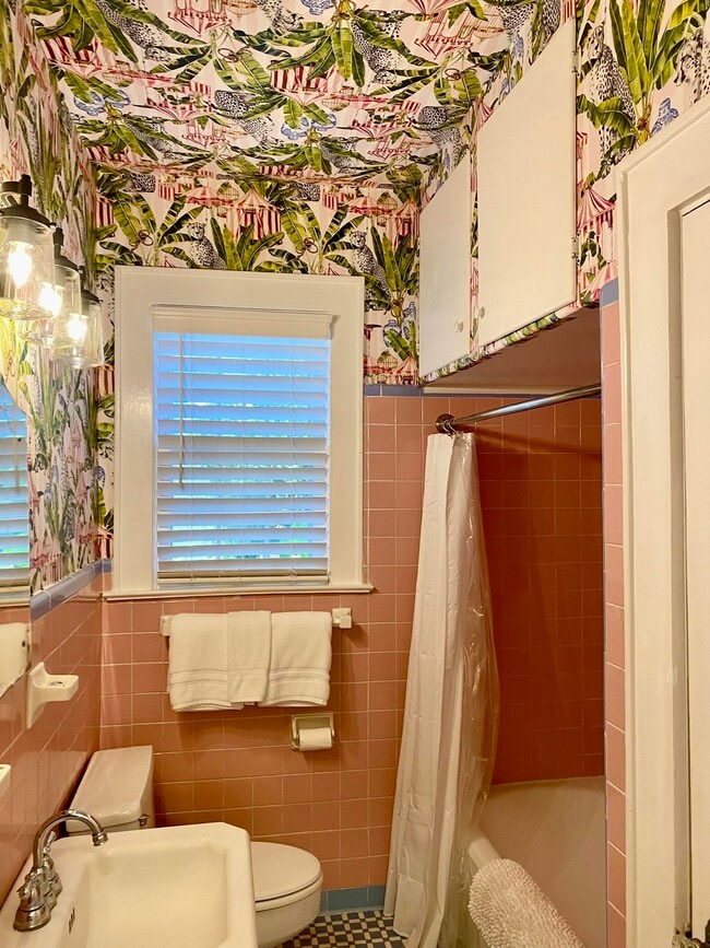 Building Photo - 1320 Terrace St