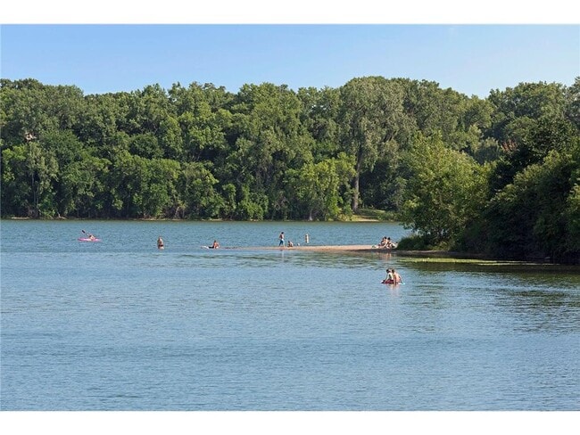 Building Photo - 4222 Basswood Rd