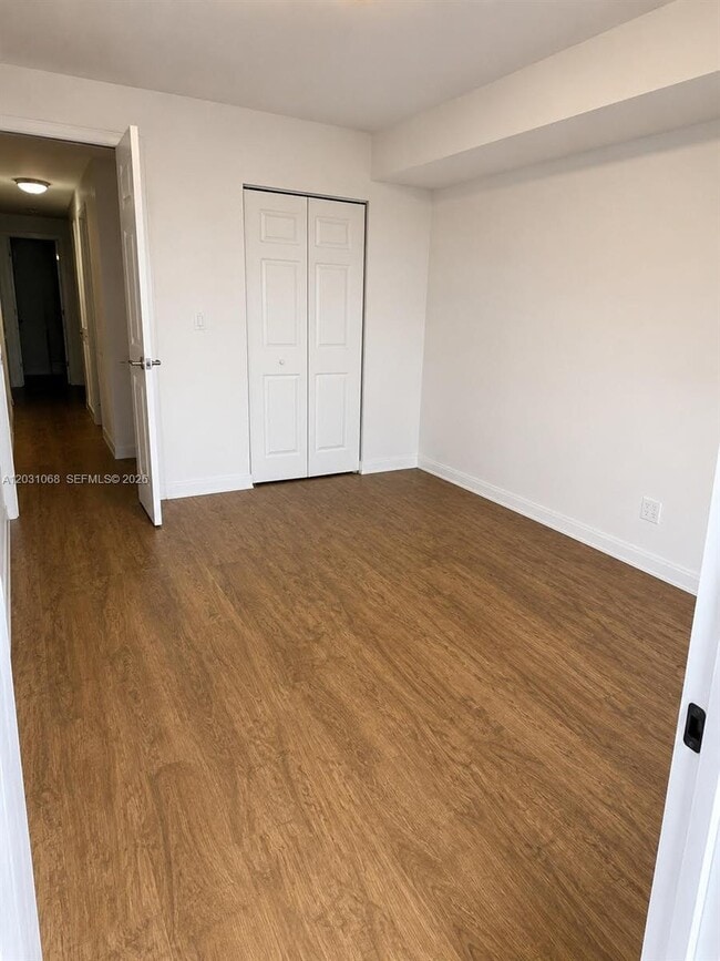 Building Photo - 510 NW 84th Ave