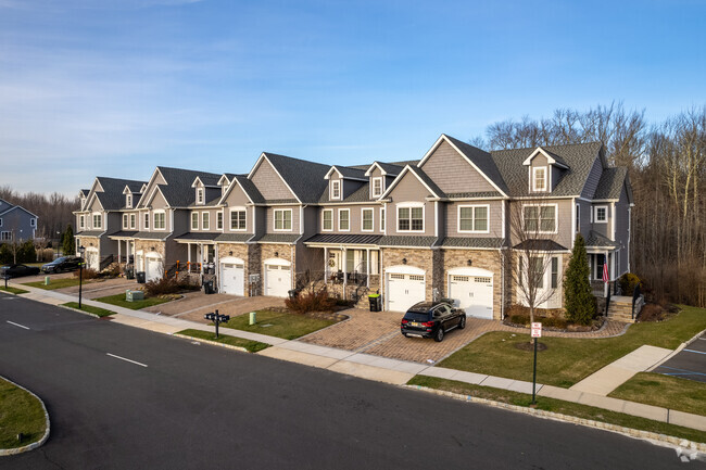 Building Photo - Barclay Brook Townhomes