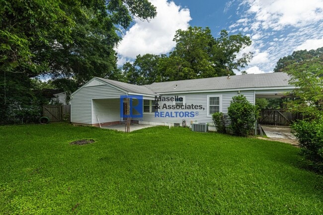 Building Photo - 3 Bed/2 Bath Home in Crystal Springs