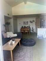 Building Photo - 17161 Alva Rd